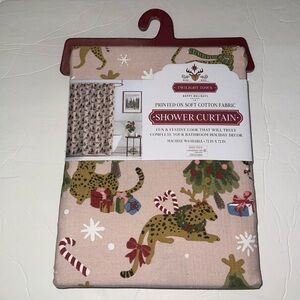 New Twilight Town Cotton Shower Curtain 72” x 72” Holiday Christmas Leopard Pink